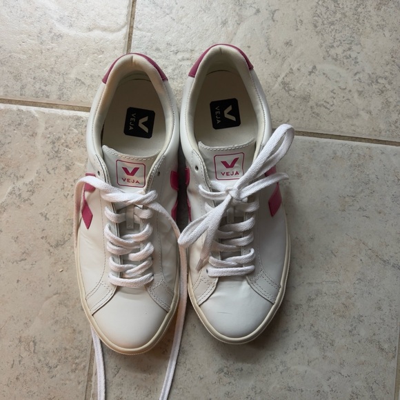 Veja White Sneakers with Pink Detail - Picture 2 of 5
